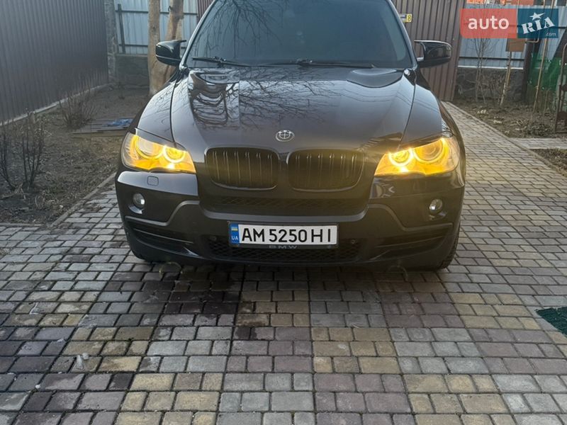Внедорожник / Кроссовер BMW X5 2007 в Звягеле