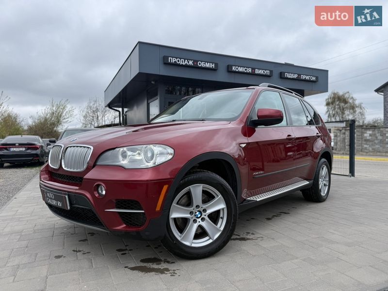 Позашляховик / Кросовер BMW X5 2012 в Рівному