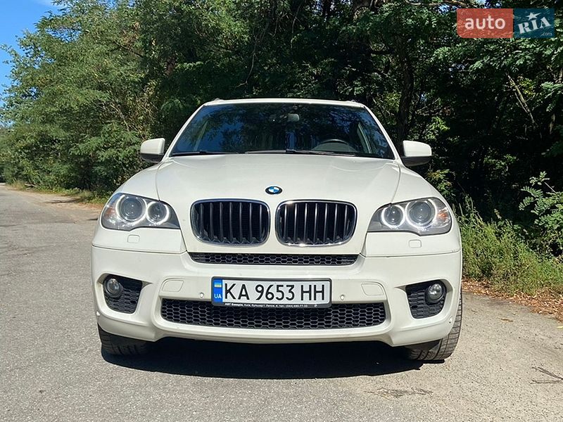 Внедорожник / Кроссовер BMW X5 2012 в Киеве