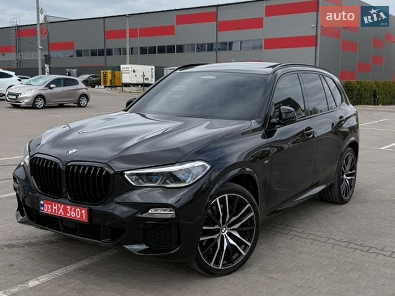 Внедорожник / Кроссовер BMW X5 2021 в Киеве