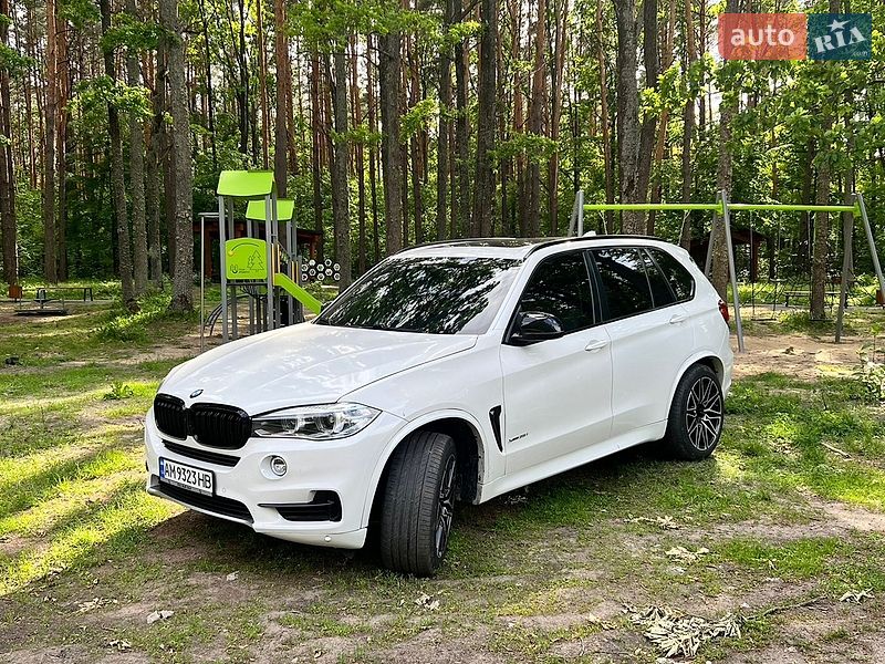 Внедорожник / Кроссовер BMW X5 2016 в Житомире