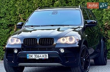 Внедорожник / Кроссовер BMW X5 2011 в Ровно