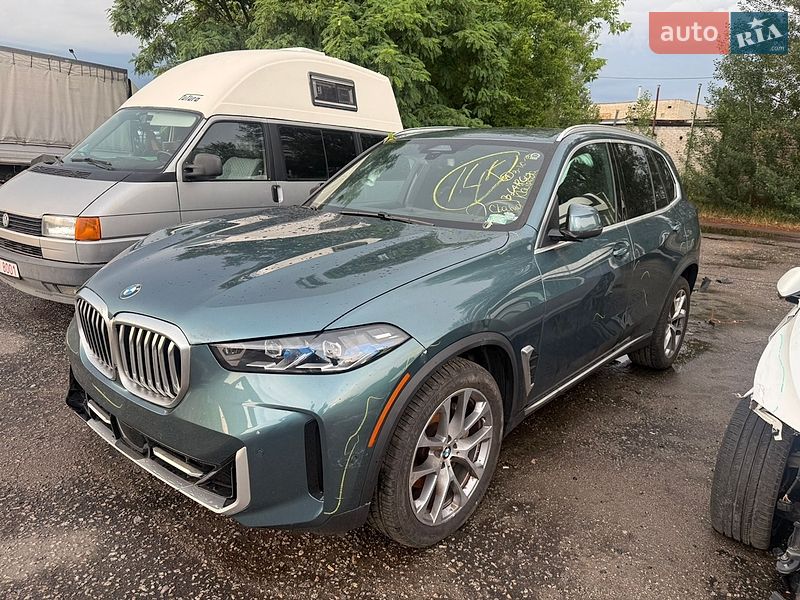 Внедорожник / Кроссовер BMW X5 2023 в Сумах