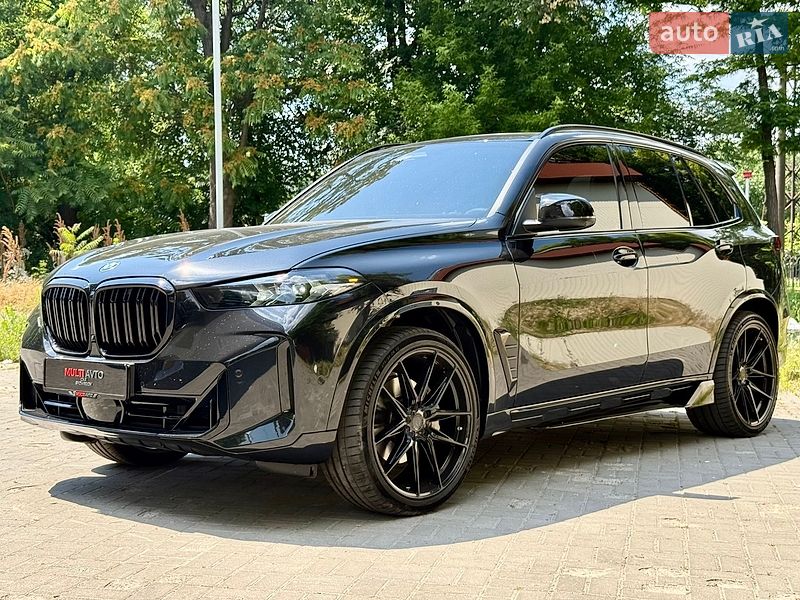Внедорожник / Кроссовер BMW X5 2024 в Днепре