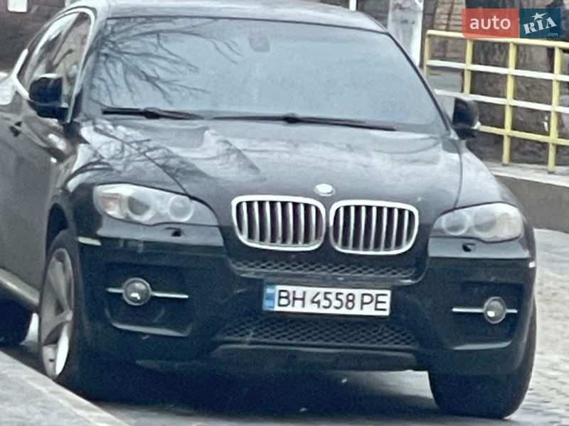 Внедорожник / Кроссовер BMW X6 2010 в Измаиле