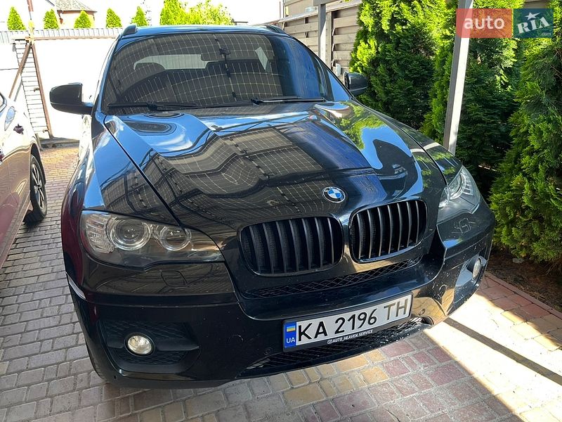 Внедорожник / Кроссовер BMW X6 2008 в Вишневом
