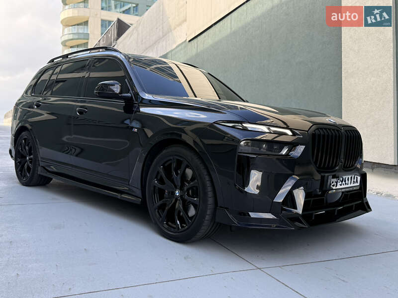 Внедорожник / Кроссовер BMW X7 2024 в Днепре