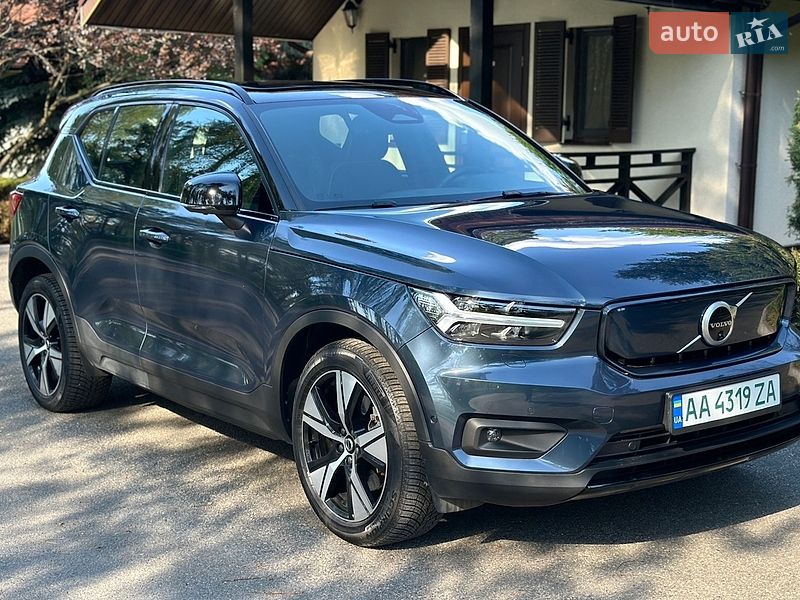 Внедорожник / Кроссовер Volvo XC40 2021 в Броварах