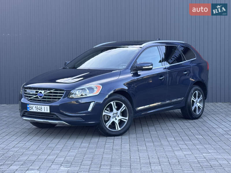 Внедорожник / Кроссовер Volvo XC60 2015 в Сарнах