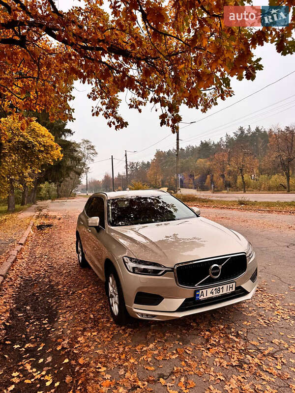 Внедорожник / Кроссовер Volvo XC60 2019 в Киеве