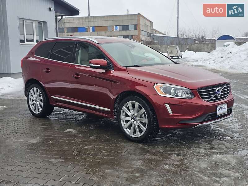 Внедорожник / Кроссовер Volvo XC60 2017 в Ровно