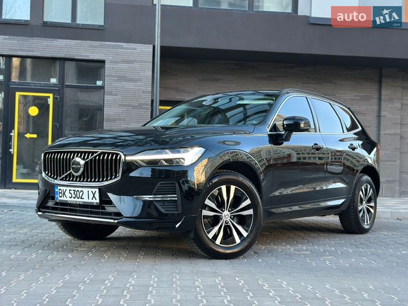 Внедорожник / Кроссовер Volvo XC60 2022 в Киеве