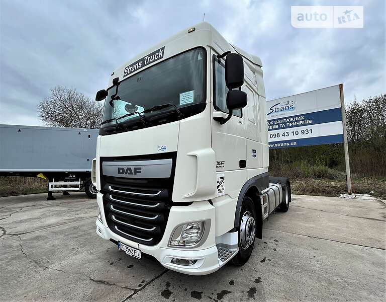 Тягач DAF XF 105 2017 в Львове Тягач DAF XF 105 2017 в Львове