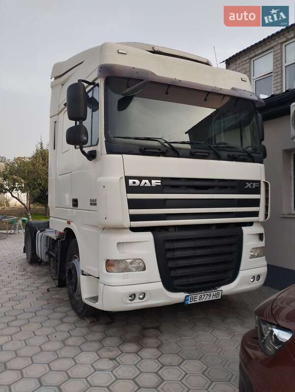 Тягач DAF XF 105 2009 в Вознесенске