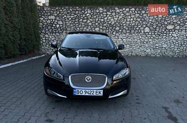 Седан Jaguar XF 2014 в Волочиске
