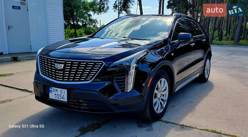Внедорожник / Кроссовер Cadillac XT4 2020 в Киеве