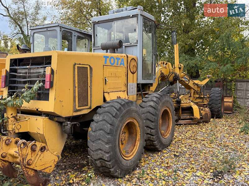 Автогрейдер TOTA XZ 2008 в Кривом Роге