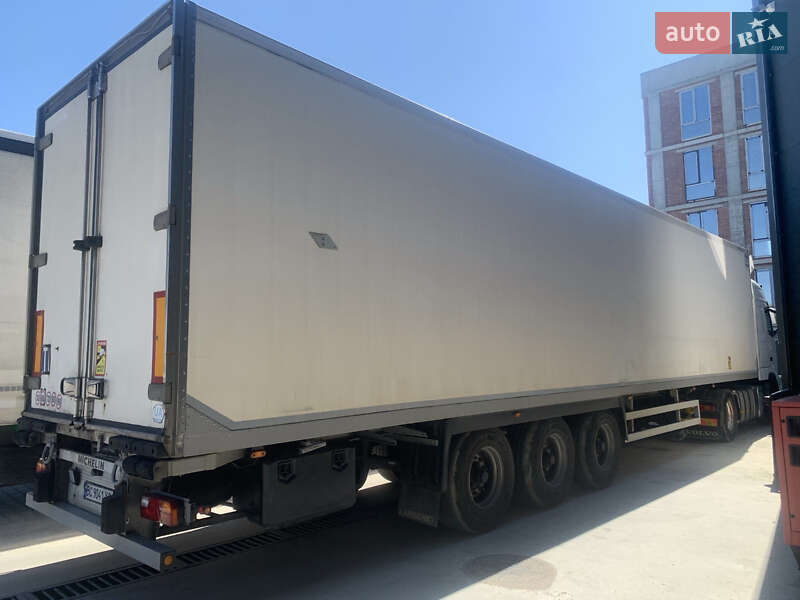 Рефрижератор полуприцеп Lamberet YS-3P 2001 в Львове