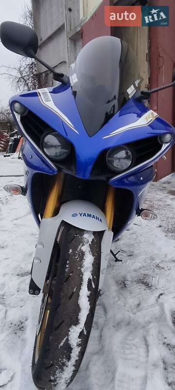 Спортбайк Yamaha YZF R1 2013 в Кременчуге