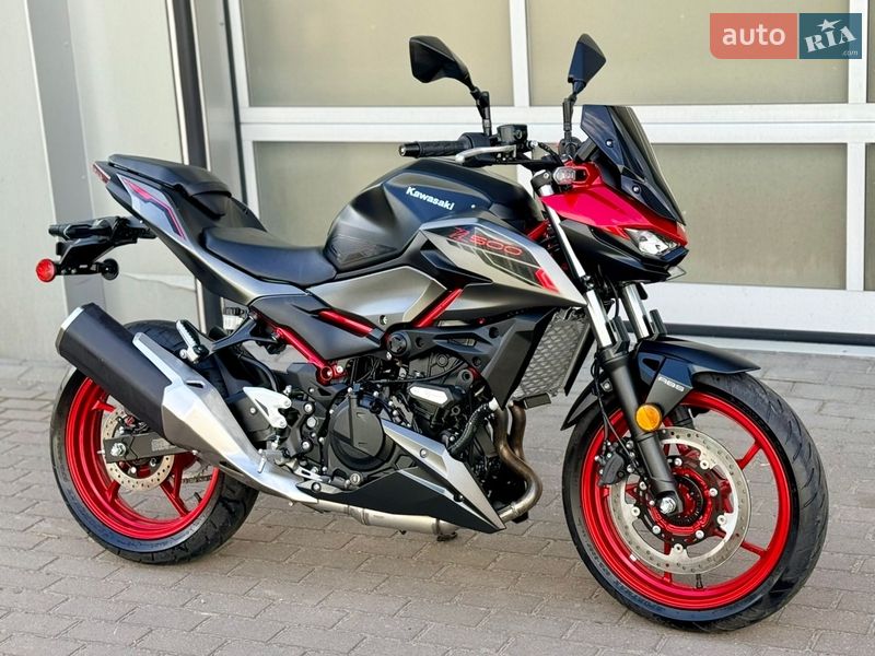 Мотоцикл Без обтекателей (Naked bike) Kawasaki Z500 SE 2024 в Ровно
