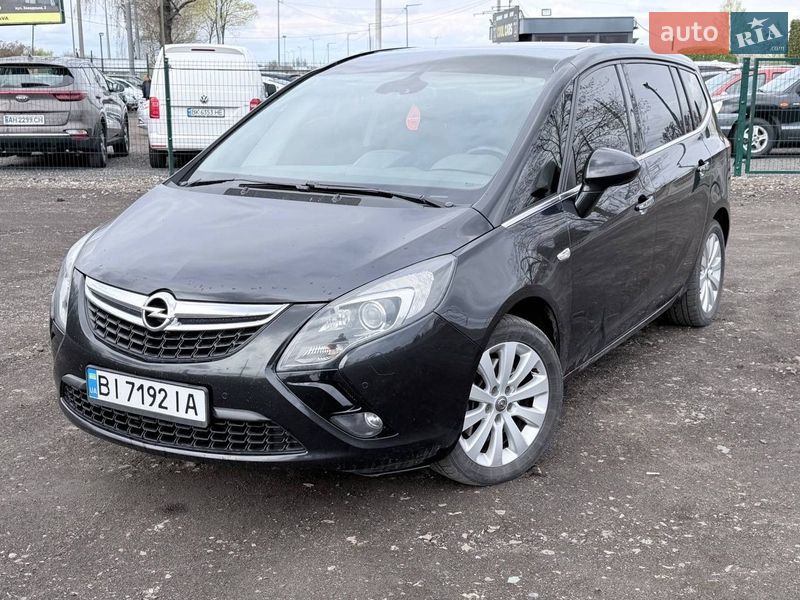 Минивэн Opel Zafira Tourer 2013 в Полтаве