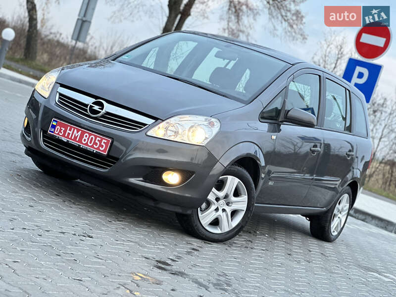 Минивэн Opel Zafira 2009 в Владимире
