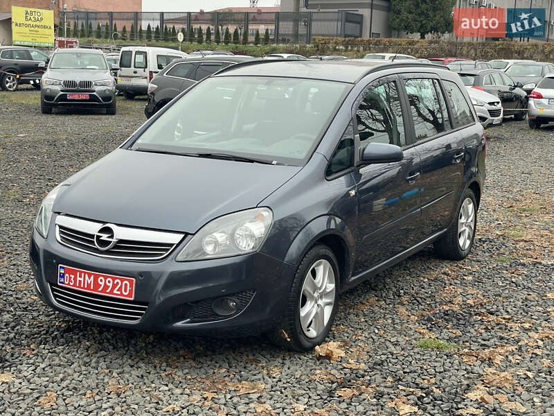 Минивэн Opel Zafira 2008 в Луцке Минивэн Opel Zafira 2008 в Луцке