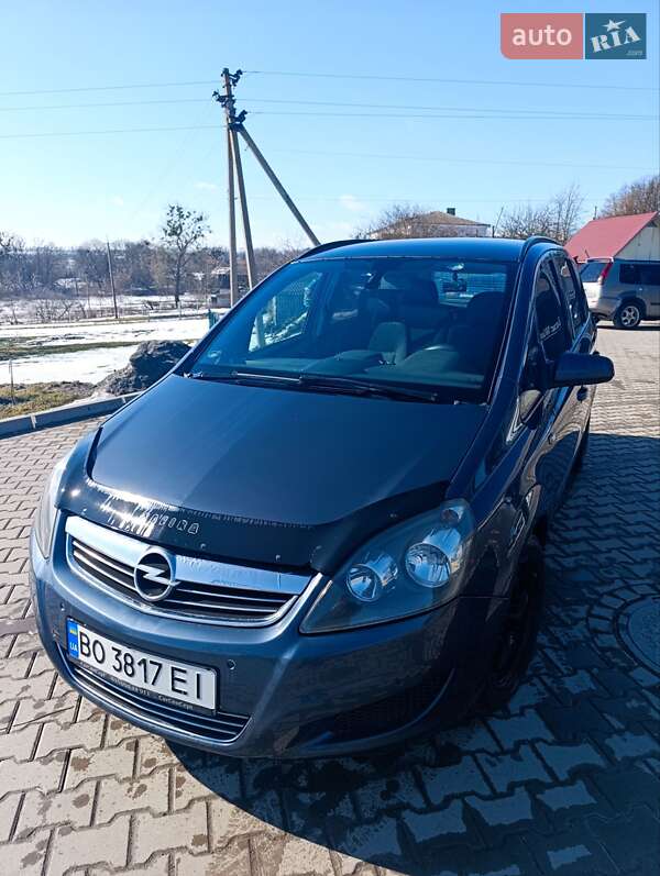 Минивэн Opel Zafira 2008 в Тернополе