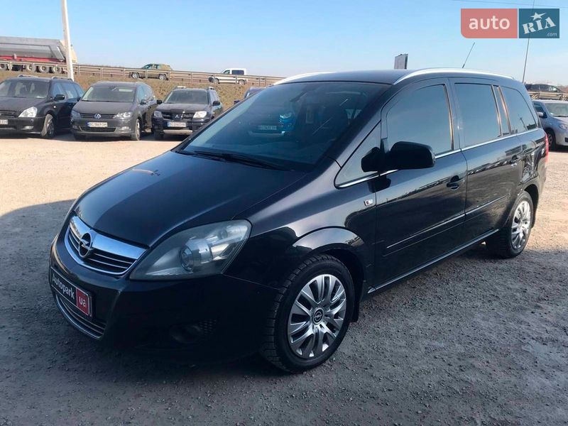 Минивэн Opel Zafira 2010 в Львове