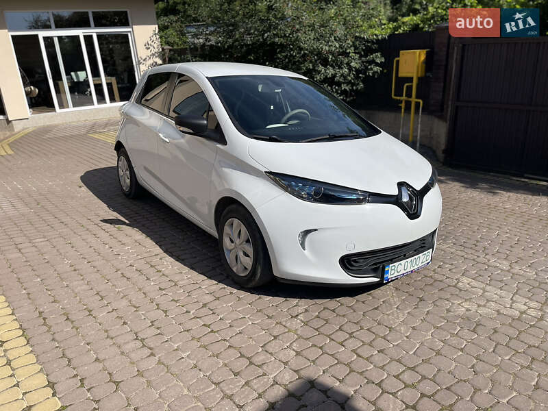 Хэтчбек Renault Zoe 2017 в Львове Хэтчбек Renault Zoe 2017 в Львове