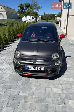 Хэтчбек Abarth Fiat 500 2015 в 
