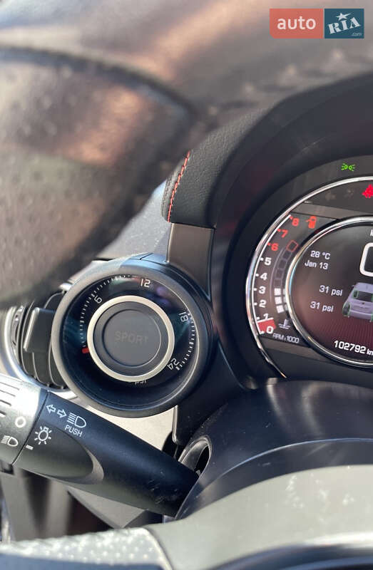 Хетчбек Abarth Fiat 500 2015 в Дунаївцях