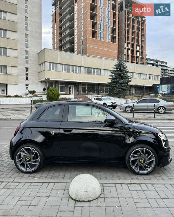 Хэтчбек Abarth Fiat 500 2023 в Львове