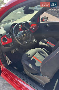 Хэтчбек Abarth Fiat 500 2012 в 