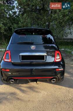 Хэтчбек Abarth Fiat 500 2017 в 