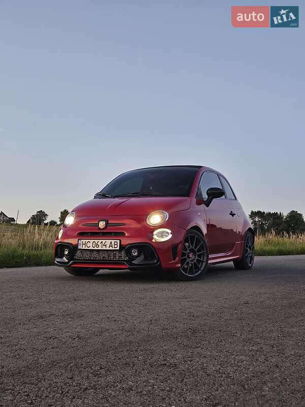 Кабриолет Abarth Fiat 500 2013 в Дрогобыче