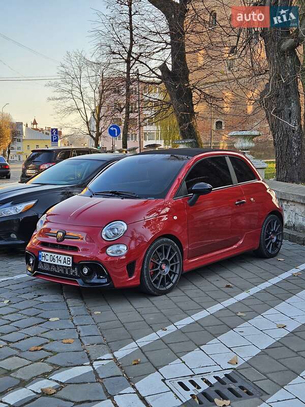 Кабриолет Abarth Fiat 500 2013 в Дрогобыче