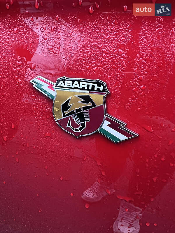 Хетчбек Abarth Fiat 500 2014 в Києві