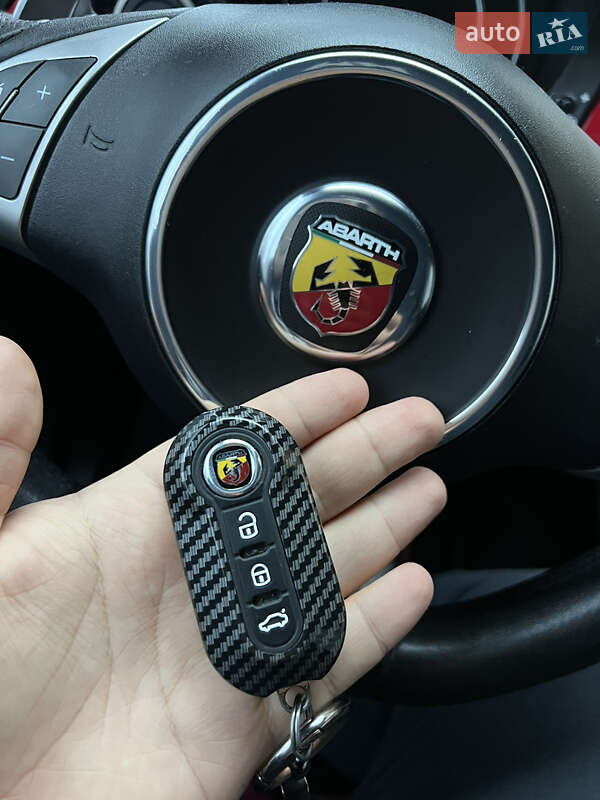 Хетчбек Abarth Fiat 500 2014 в Києві