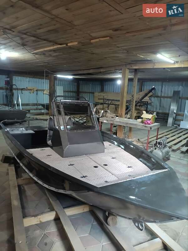 Човен Absolute 45 2025 в Охтирці фото Човен Absolute 45 2025 в Охтирці