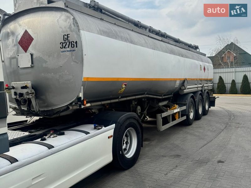 Цистерна Acerbi 21L 1995 в Кременчуці