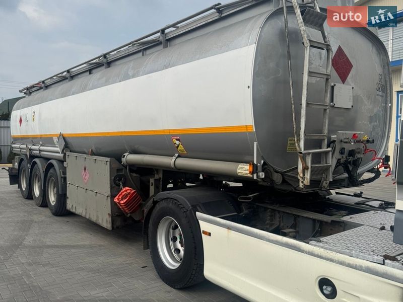 Цистерна Acerbi 21L 1995 в Кременчуці