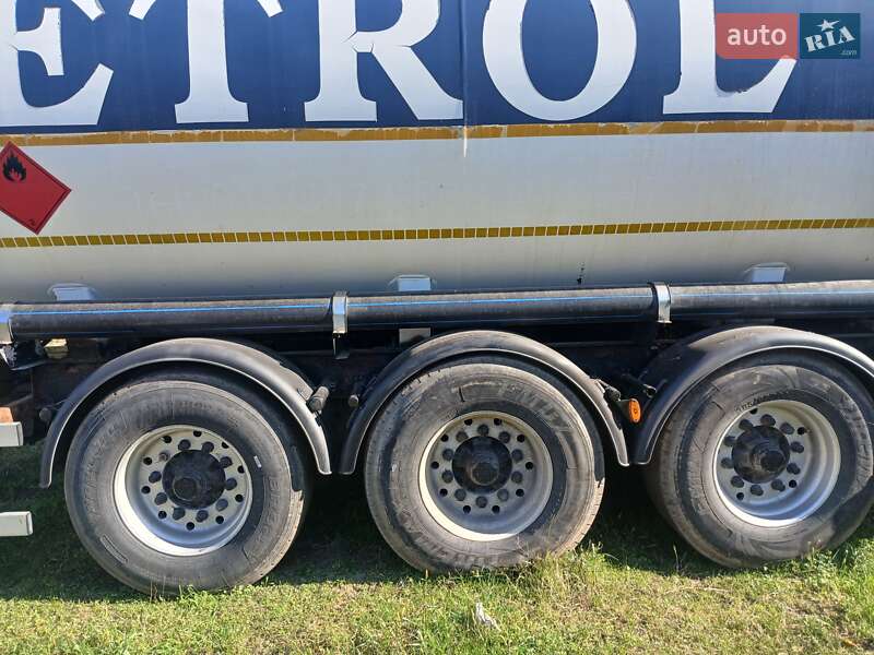 Газовоз Acerbi LPG 1992 в Калиновке