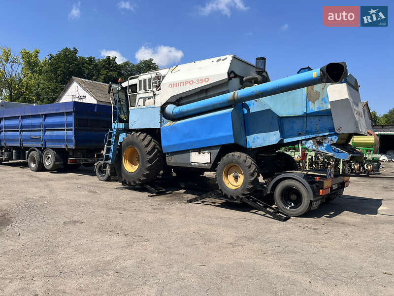 Низкорамна платформа Ackermann-Fruehauf Eaf 2001 в Кропивницькому