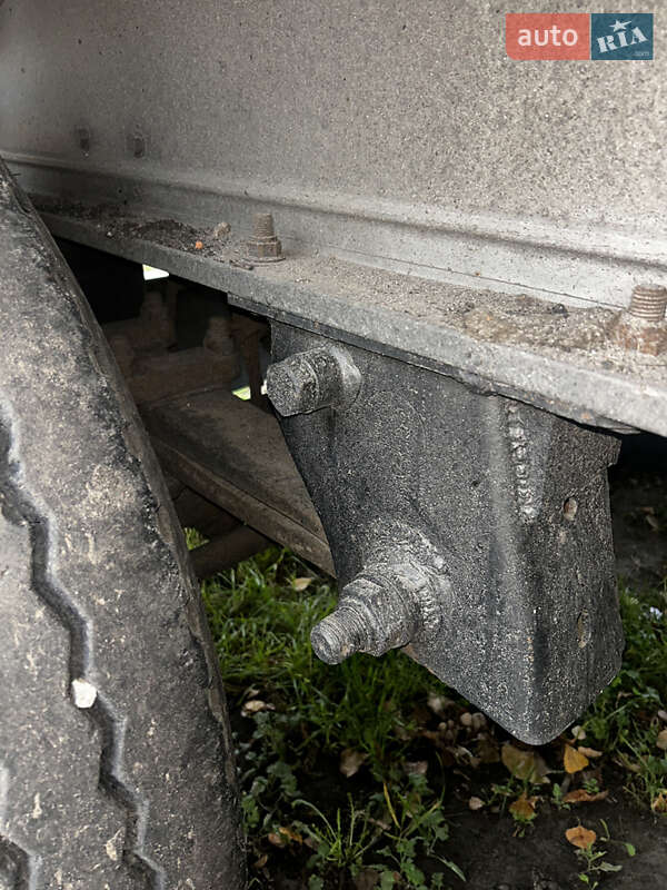 Самосвал полуприцеп Ackermann Fruehauf Eaf 1993 в Павлограде