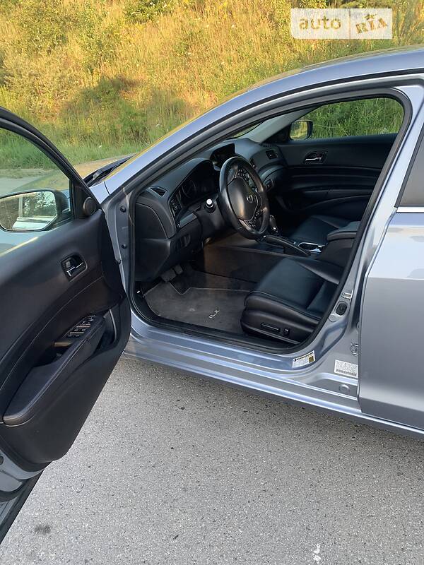 Седан Acura ILX 2015 в Львові