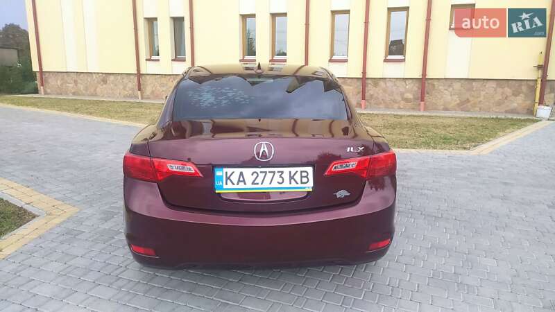Седан Acura ILX 2013 в Києві
