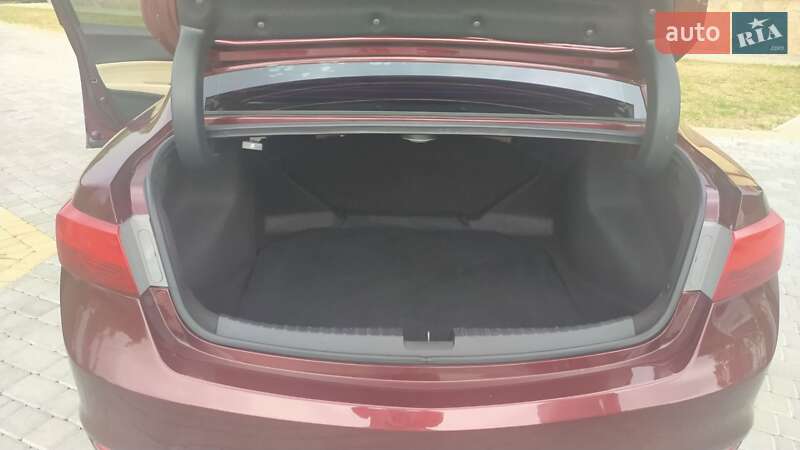 Седан Acura ILX 2013 в Києві