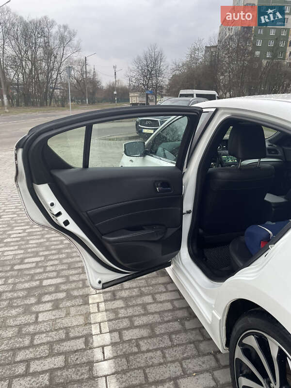 Седан Acura ILX 2018 в Львові