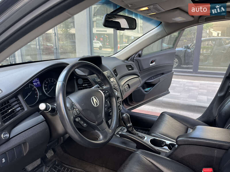 Седан Acura ILX 2012 в Киеве